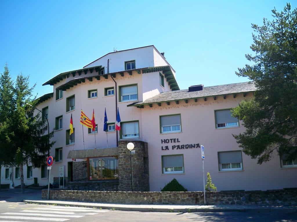 Sabiñánigo Hotel La Pardina מראה חיצוני תמונה