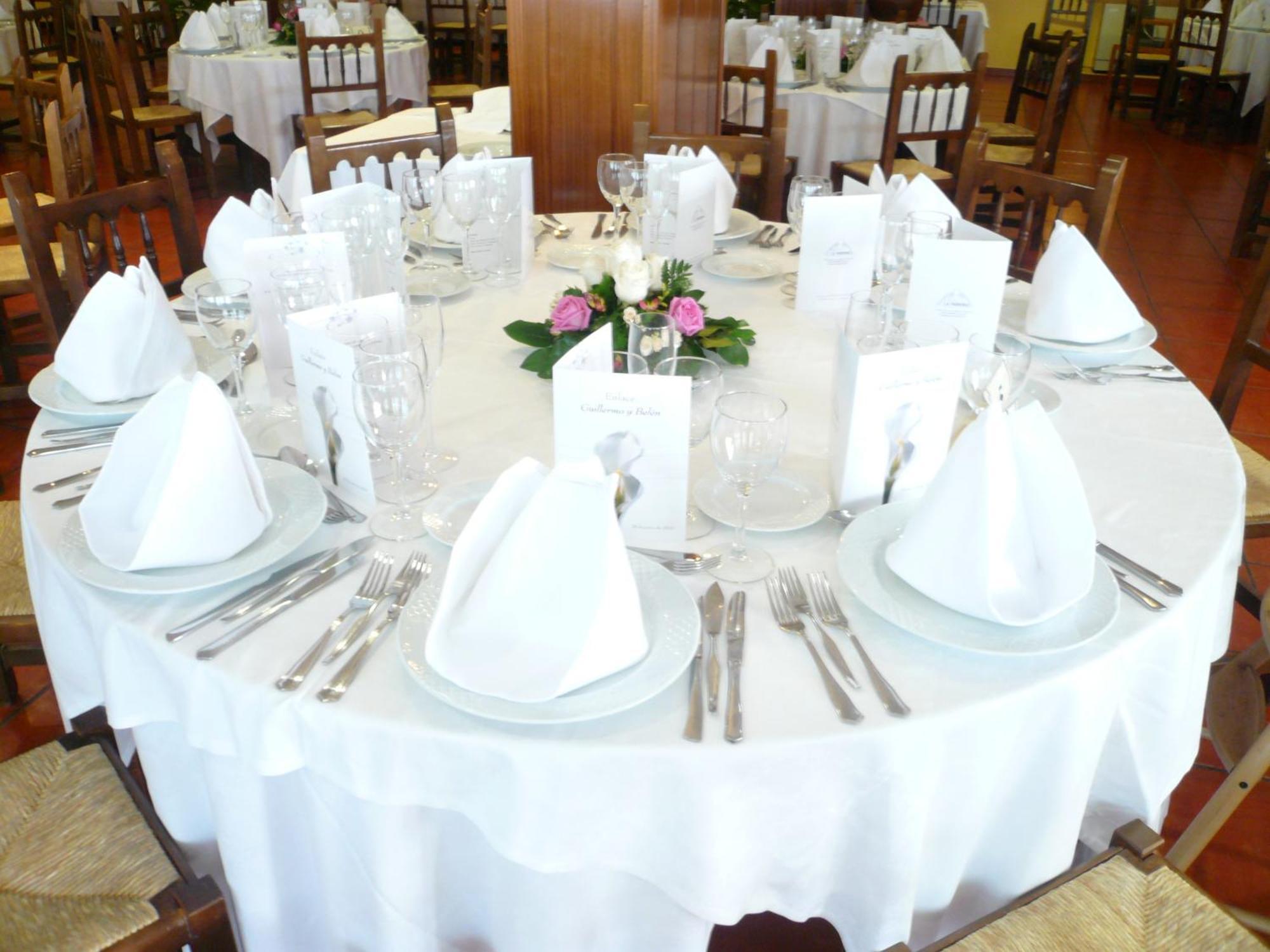 Sabiñánigo Hotel La Pardina מראה חיצוני תמונה