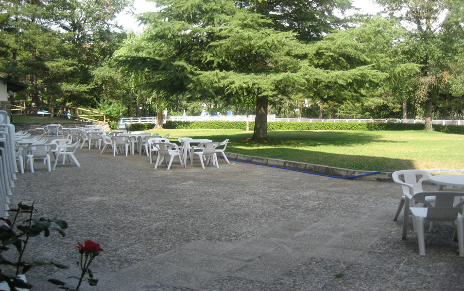 Sabiñánigo Hotel La Pardina מראה חיצוני תמונה